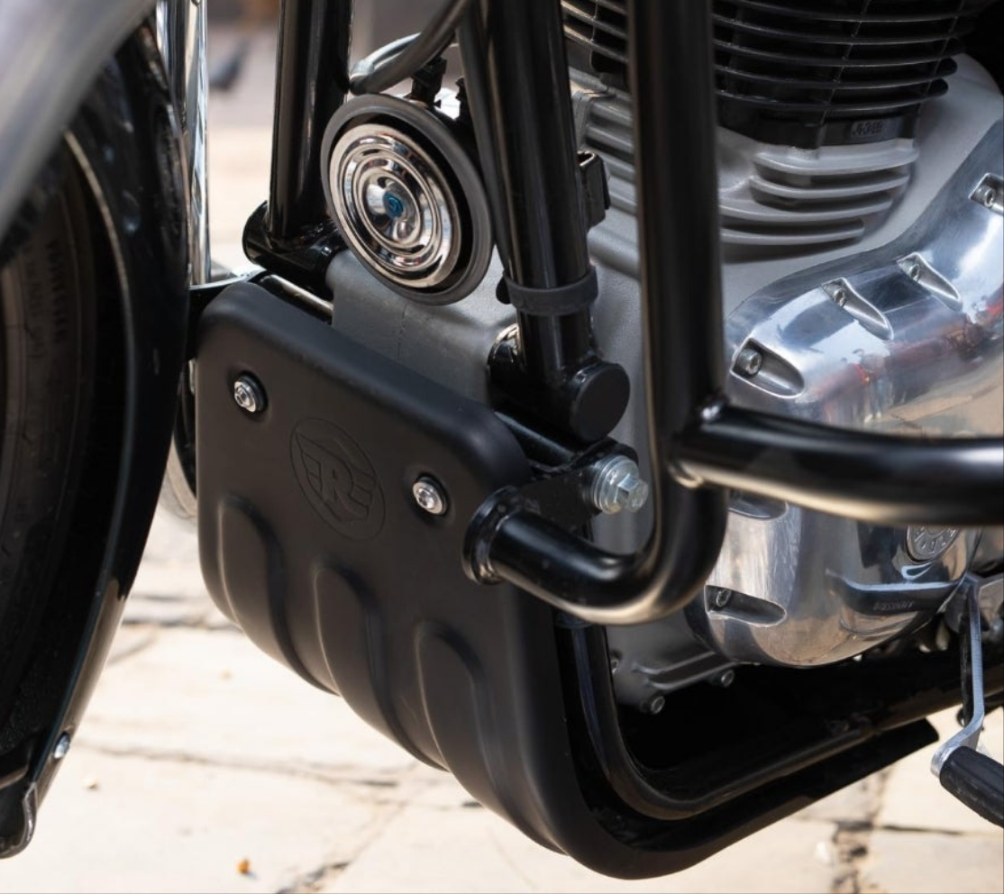 Motorschutz für Royal Enfield Classic ReBorn & Meteor 350 - KXA00652 - Schwarz