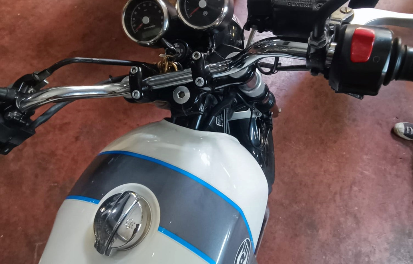 Kompletter GT-Lenkerumbausatz für Interceptor 650