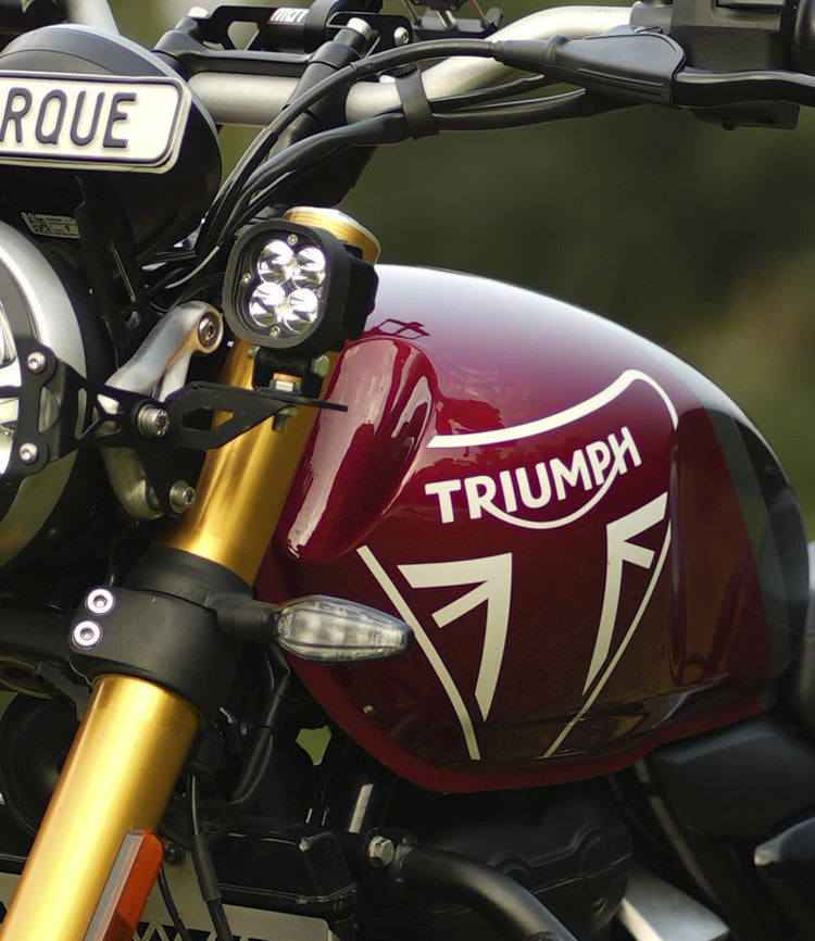 TRIUMPH SPEED 400