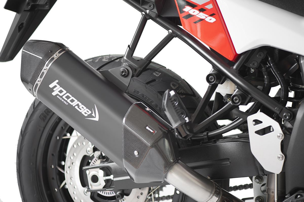 Scarico HP corse SUZUKI - V-STROM 1050 2020-2026 CARBON 350 TITANIUM/ BLACK (Copia) (Copia)