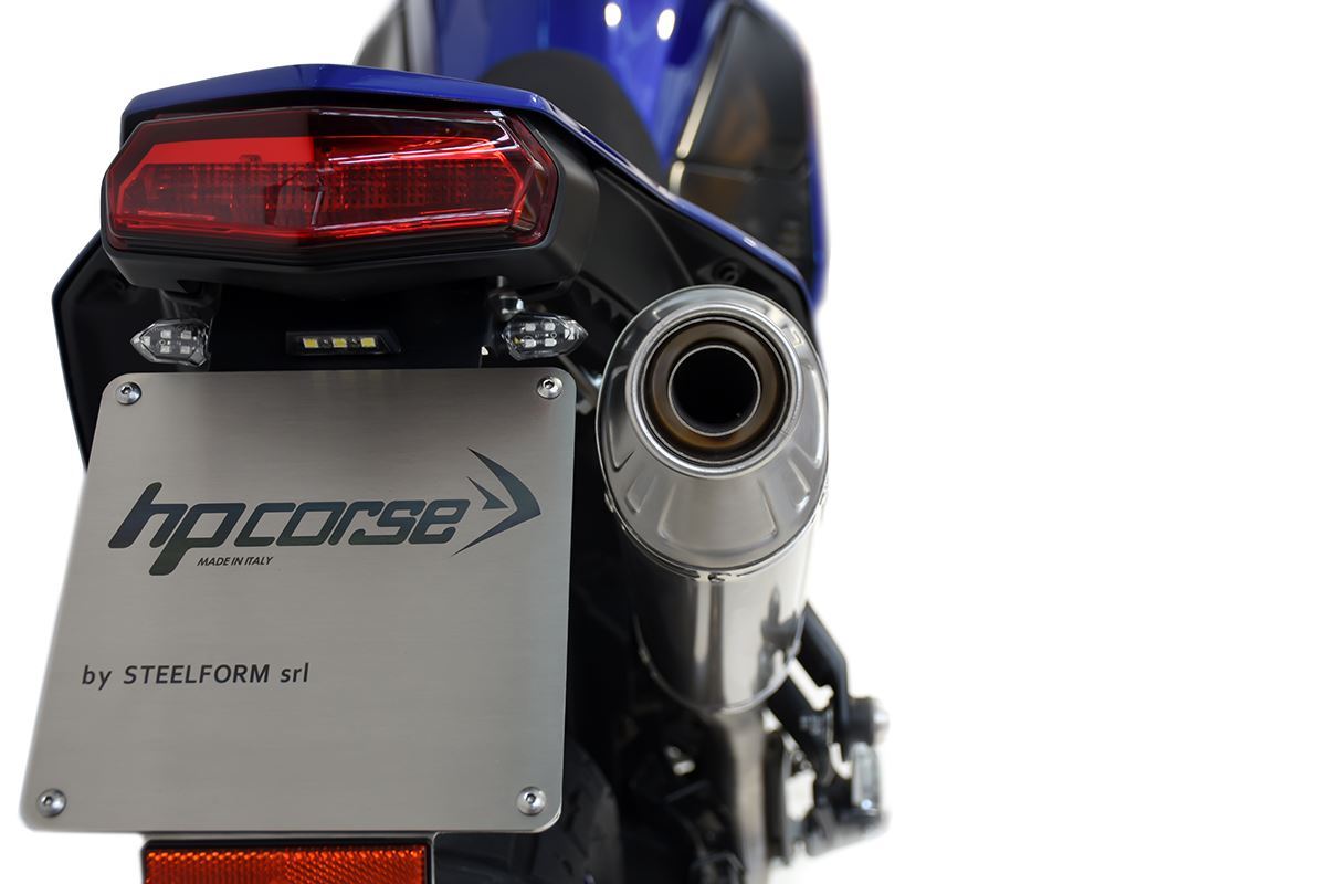 Scarico HP corse YAMAHA - TÉNÉRÉ 700 2019-2025 SHORT TITANIUM/ BLACK -PASSAGGIO ALTO