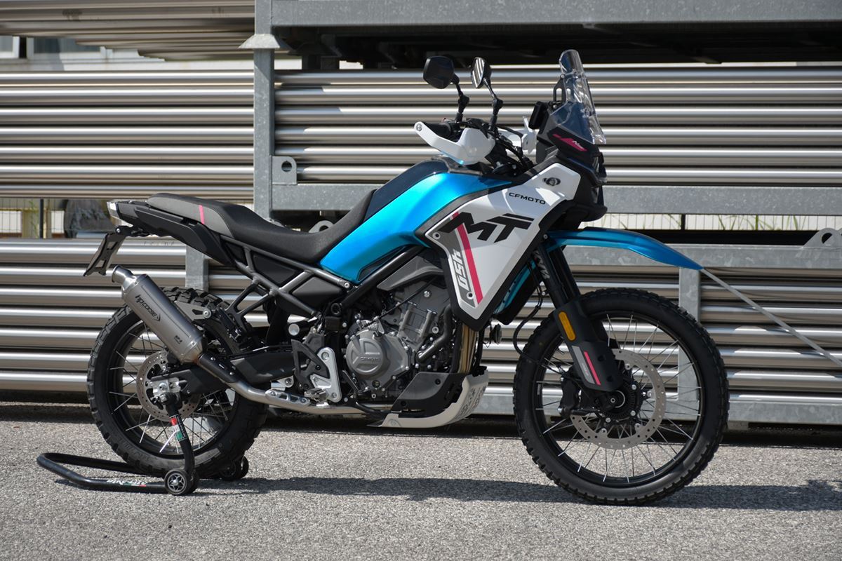 Scarico HP CORSE CFMOTO - 450MT 2024-2026 Short titanium- NERO