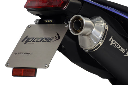 PORTA TARGA PER Scarico HP corse YAMAHA - TÉNÉRÉ 700 2019-2025 SHORT TITANIUM/ BLACK -PASSAGGIO ALTO