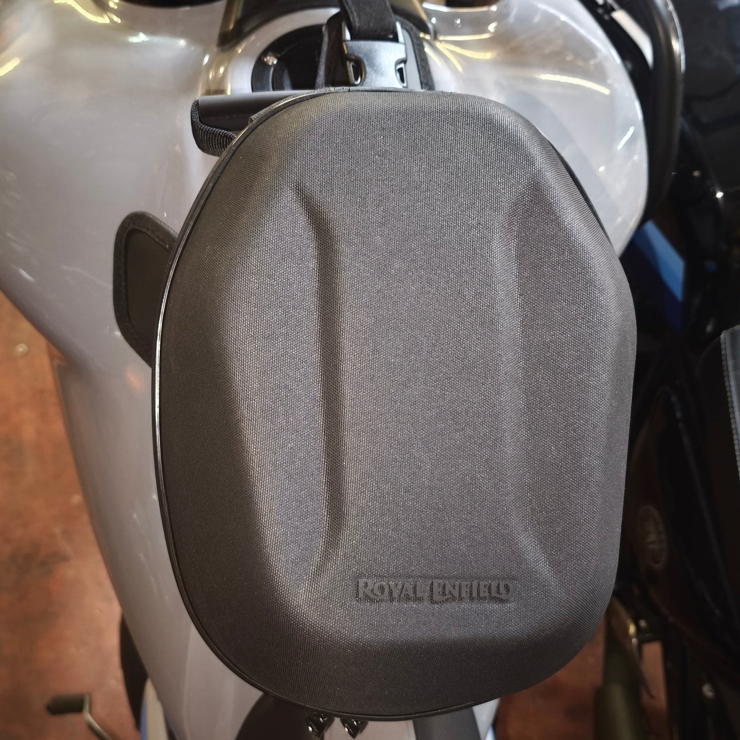 Borse Magnetica da Serbatoio Originale Royal Enfield Himalayan 450-KXA00417