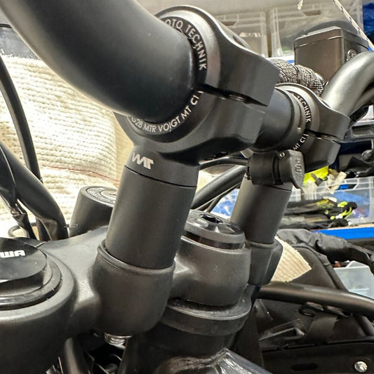 Riser manubrio regolabili per Royal Enfield Guerrilla 450 (2024-2026)