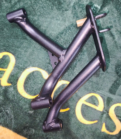 Staffa montaggio Pedalino anteriore SX Originale Royal Enfield Super metoer 650-RAE00406