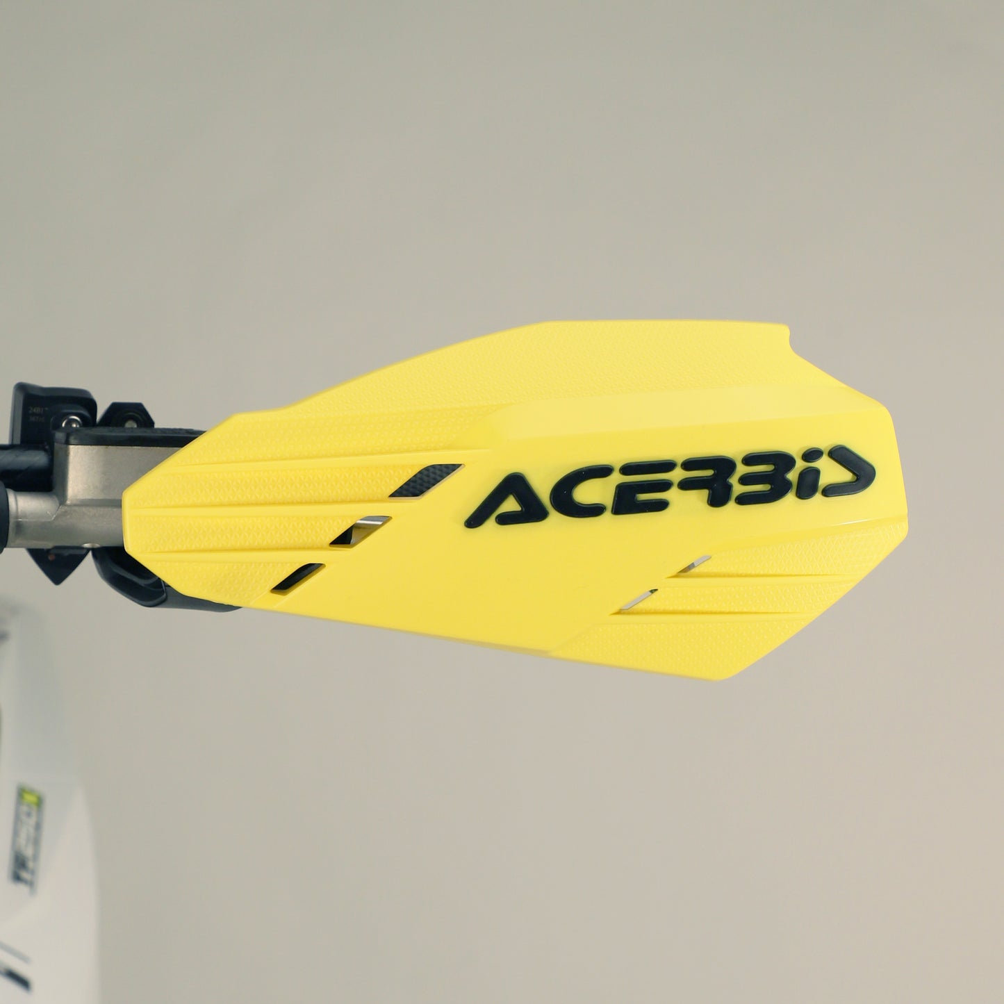 Paramani Aperti Acerbis Linear Universali per Manubrio 22 mm - Cod. 0025658