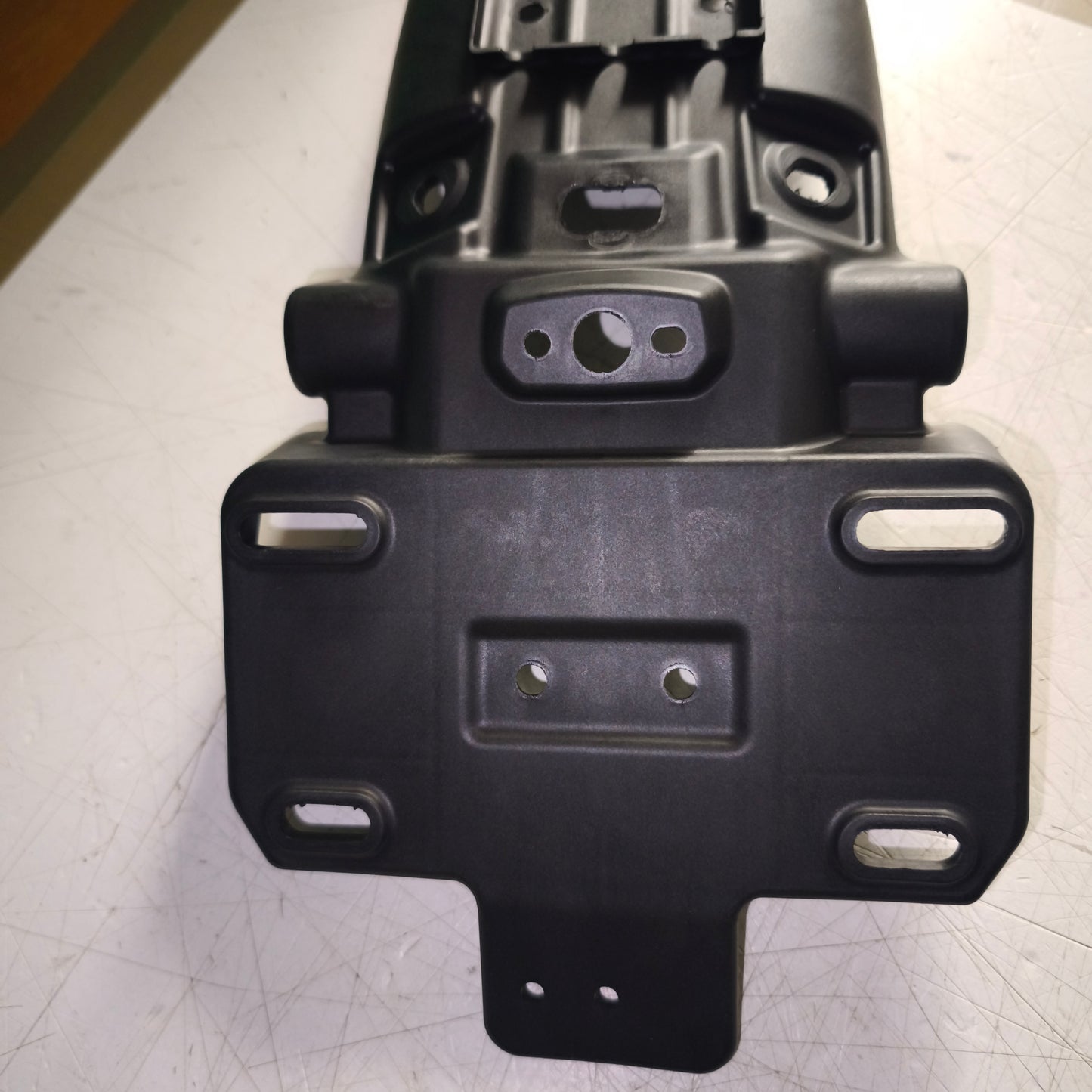 Royal Enfield Meteor 350 "Porta targa posteriori" Nero -RAQ00125/C