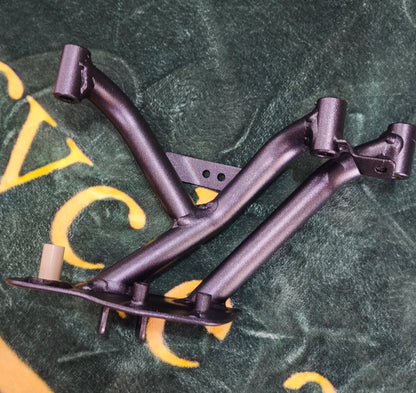 Staffa montaggio Pedalino anteriore DX Originale Royal Enfield Super metoer 650-RAE00405