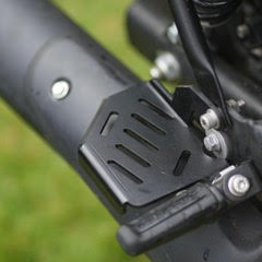 Große Beifahrerfußrasten für die Royal Enfield SHOT GUN – Classic 650 – Moto Torque